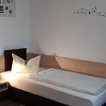Promenade Ξενοδοχείο 3*
